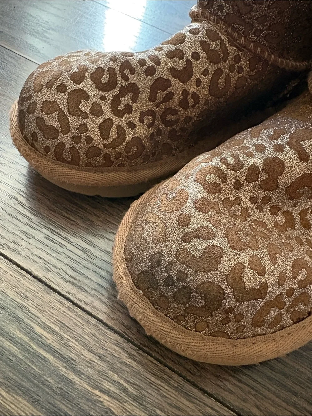 UGG Leopard Boots Girls New Classic Size 13